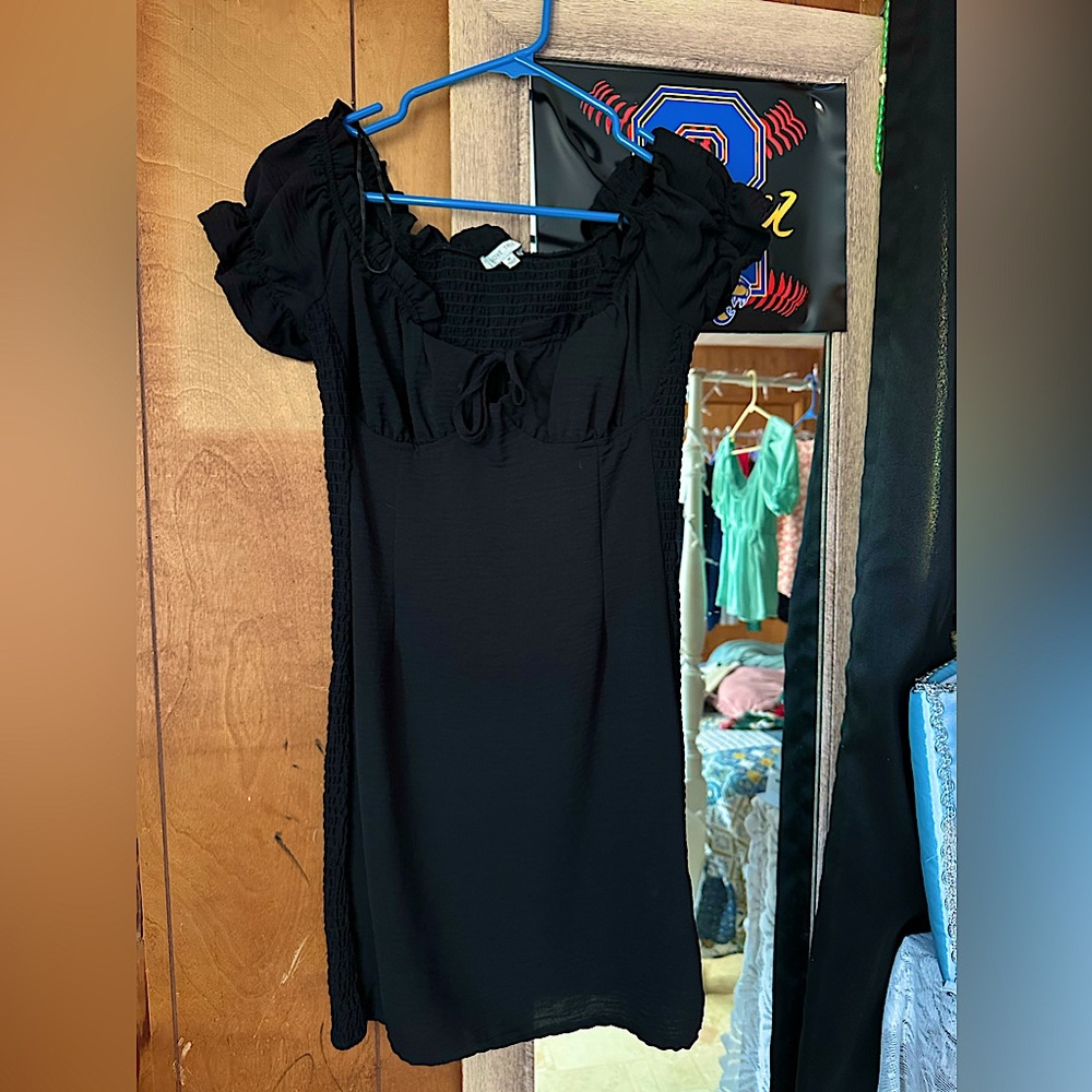 Love Tree Black Dress (tight)